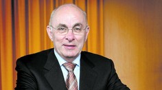 Blatter má protikandidáta. Je ním Michael van Praag