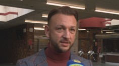 Tlak na vládu sa stupňuje. Minister vnútra však zmeny v Úrade na ochranu oznamovateľov bráni