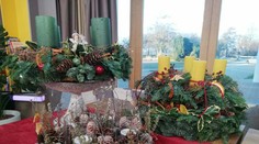 Adventná nedeľa sa blíži. Vyrobte si veniec a spoznajte tohtoročné trendy v dekoráciách