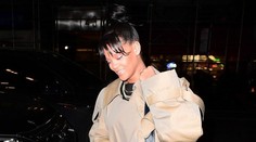 Rihanne rovné vlasy dlho nevydržali. Toto opäť zdobí jej hlavu