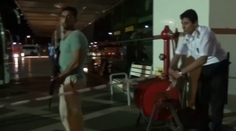 Iba 17-ročný mladík zastrelil v Turecku troch policajtov