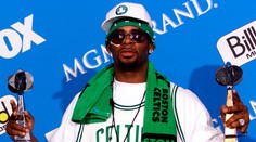 Spevák R. Kelly sa postavil pred súd aj za to, že lákal maloleté na sex