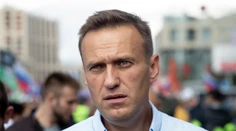 Alexeja Navaľného museli hospitalizovať. Podľa jeho lekárky sa ho niekto snažil otráviť