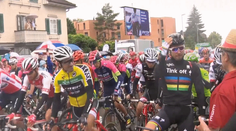 Sagan sa zľakol štartovacej pištole. Jeho reakcia vás pobaví