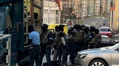 Rukojemnícka dráma v českej banke sa skončila. Páchateľa zadržala polícia