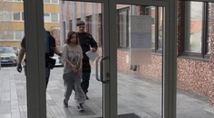 Jana (24), ktorá si so synom (†1) ľahla na koľajnice, sa postavila pred súd. Rozhodoval o jej väzbe