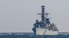 Británia vyšle do Stredozemného mora plavidlá i vrtuľníky na podporu Izraela