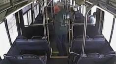 Mali z pekla šťastie! Z autobusu unikli tesne pred nehodou