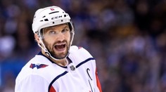 VIDEO-NHL: Ovečkin sa zapísal do histórie, Bergeron odohral tisíci zápas