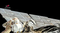 Na vesmírnej stanici ISS sa spustil požiarny poplach. Astronauti zacítili dym