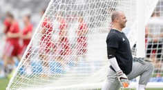 Legendárny Király zavesil reprezentačné tepláky na klinec