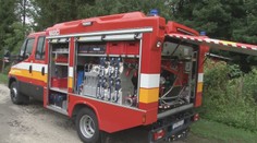 Hasiči verzus starosta. Starosta Oľšavky pri Stropkove vracia hasičské auto, hoci miestni nesúhlasia