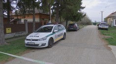 Opitý syn najskôr dobodal otca, potom mu zavolal záchranku a na seba políciu