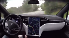 Auto rozhodne, koho má zabiť. Vedci chcú autonómnym vozidlám vštepiť etické pravidlá