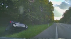 FOTO+VIDEO: Dramatická policajná naháňačka. Vodiča zastavili PIT manévrom