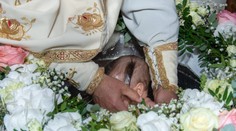 Po pravoslávnom krste zomrel v Rumunsku novorodenec. Chlapcovi našli v pľúcach vodu