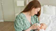 Obľúbené dojčenské mlieko sťahujú zo slovenského trhu. Môže ohroziť zdravie detí, varujú