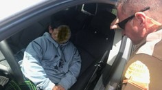 VIDEO: Len päťročný chlapec šoféroval na diaľnici SUV. Jeho vysvetlenie policajtov prekvapilo