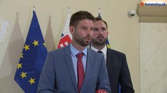 Ak konsolidáciu Fico nezvláda a potrebuje rady opozície, nech nám to rovno prenechá, vyhlásil Šimečka