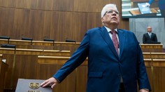 Poslanca za SNS fyzicky napadli. Ruší stretnutie s voličmi