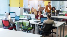 Štyri dni v práci a predĺžený víkend. Podľa premiéra Roberta Fica by už onedlho takto mohli pracovať aj Slováci