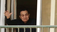 Husní Mubarak je na slobode. Podľa súdu je nevinný