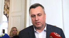 SNS pozvala Smer a Hlas na rokovanie