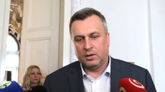 SNS pozvala Smer a Hlas na rokovanie