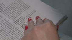 Vymiera slovenčina? Mladá generácia používa čoraz častejšie anglické slová