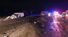 Tragická dopravná nehoda pri Prešove: Zrážka troch vozidiel si vyžiadala jednu obeť