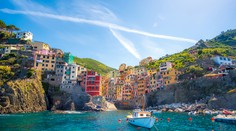 Slováci uprednostňujú more pred Tatrami. Zahraničie zarába, náš turizmus tratí