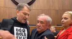 VIDEO: V parlamente lietali fľaše aj nadávky. Došlo aj k fyzickým potýčkam