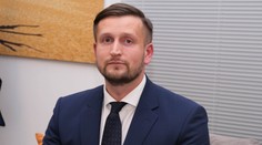 Je to taký dedkov domáci destilát, z ktorého bolo vypálené to najhoršie, myslí si o Kotlárovom dokumente analytik