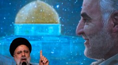 Irán rozmiestňuje na hraniciach ďalšie raketové a dronové jednotky