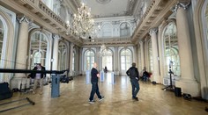 GALÉRIA: Takto vyzerali prípravy na druhý prezidentský duel v Primaciálnom paláci