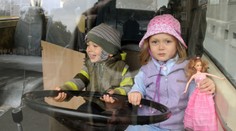 Rakúska polícia znemožnila autobusu zo Slovenska pokračovať v ceste pre nedostatky