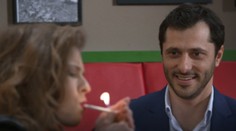 Zo sivej myšky vulgárna rebelka. Ema je na nepoznanie a poriadne vyvádza