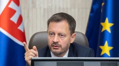 Premiér Heger: Neprepadávajte panike, vysoké školy zostanú otvorené