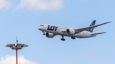 Lietadlu spoločnosti LOT sa pri pristávaní vo Varšave zrejme nevysunul podvozok