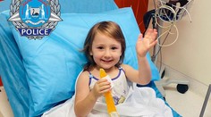 V Austrálii našli po 18 dňoch dievčatko (4), ktoré zmizlo z kempu