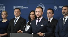 Strelec bol osamelý vlk. To, že spácha atentát, sa rozhodol po prezidentských voľbách, informoval minister vnútra