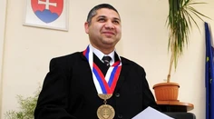 Starostu Lunika IX našli obeseného vo výmenníkovej stanici