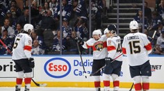 VIDEO: Výborný nástup do konferenčného finále. Florida získala prvý bod v sérii