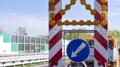 Kolóny na D2, v zápchach sa čaká desiatky minút. Cez víkend budú uzavreté vetvy križovatky Lamač