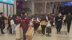 Do Šanghaja prišlo 38-tisíc zdravotníkov, aby pretestovali 26 miliónov obyvateľov. Mesto čelí najhoršej vlne pandémie