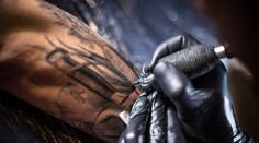 Tetovania skrývajú riziko, o ktorom sa nehovorilo. Viete, čo robí farba s vaším telom?