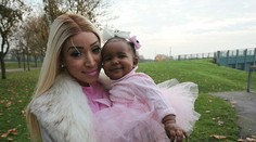 Mama o dcére: „Je to môj módny doplnok ako kabelka“