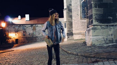 Slovenská modelka prekvapila. Otca jej detí nahradil známy muž