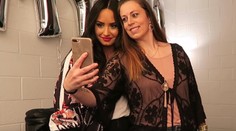 VIDEO: Fanúšičky Demi Lovato chceli spoločnú fotku. Jej reakcia vás odrovná