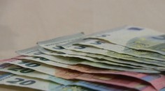 Ekonomika sa spomalí, ceny pôjdu hore. Čo čaká domácnosti a firmy v najbližších mesiacoch?